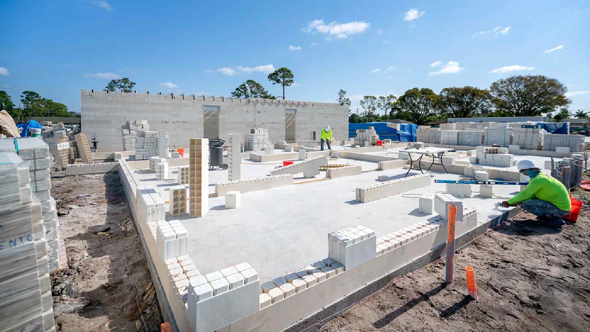 Nuevos materiales y sistemas constructivos que mejoran productividad y resistencia estructural